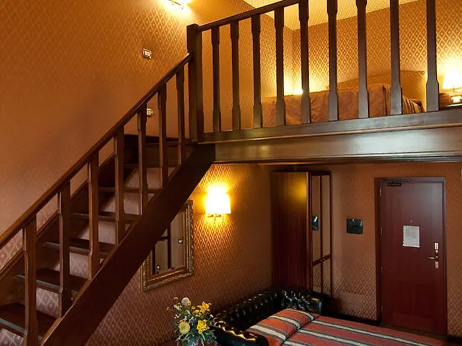 Galles Otel Roma